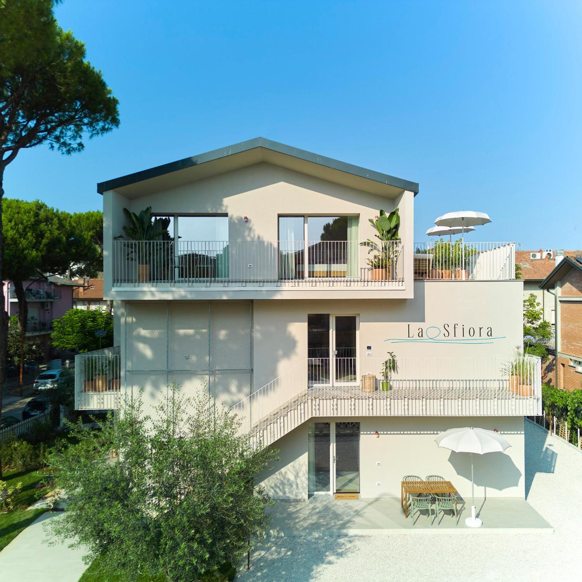 La Sfiora B&B Cervia Bagian luar foto